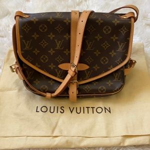 Authentic LOUIS VUITTON MONOGRAM SAUMUR 30.